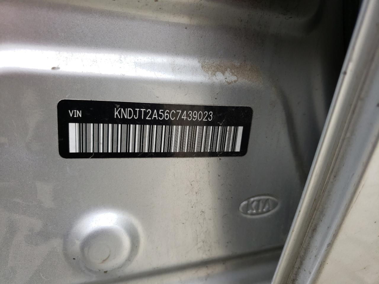 Photo 10 from auction – 2012 KIA SOUL with VIN KNDJT2A56C7439023