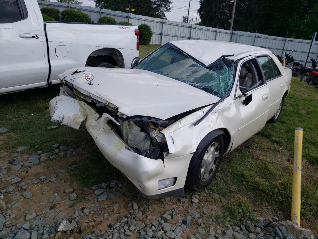 Photo 9 from auction – 2002 CADILLAC DEVILLE with VIN 1G6KD54YX2U224854