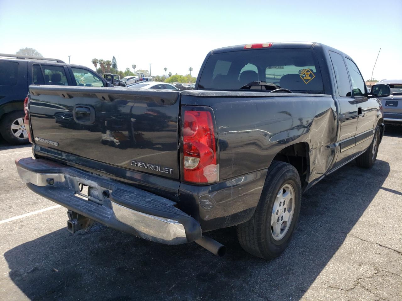 Photo 4 from auction – 2004 CHEVROLET SILVERADO with VIN 1GCEC19T54E387797