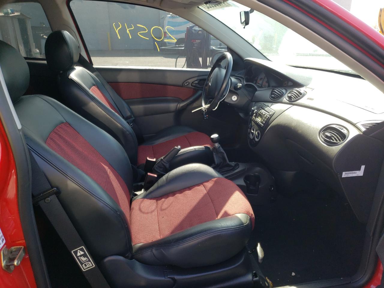 Photo 5 from auction – 2002 FORD FOCUS SVT with VIN 3FAHP39522R239797