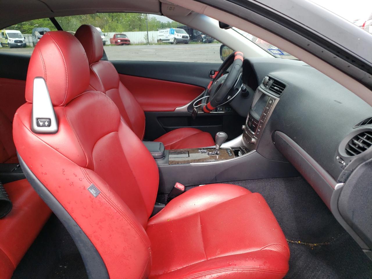 Photo 5 from auction – 2015 LEXUS IS 350 with VIN JTHFE2C22F2511354