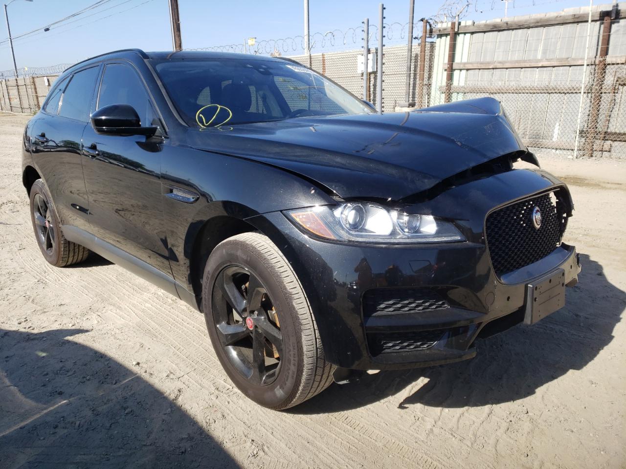 JAGUAR F-PACE PRE 2017 with VIN SADCJ2BV3HA098983 - Photo from auction
