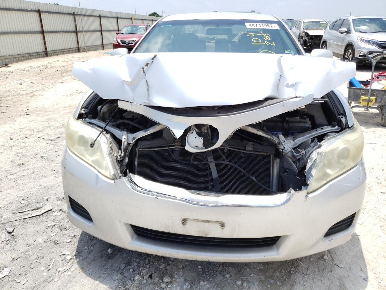 Фото 9 с аукциона – 2011 TOYOTA CAMRY BASE с VIN 4T4BF3EK1BR104285