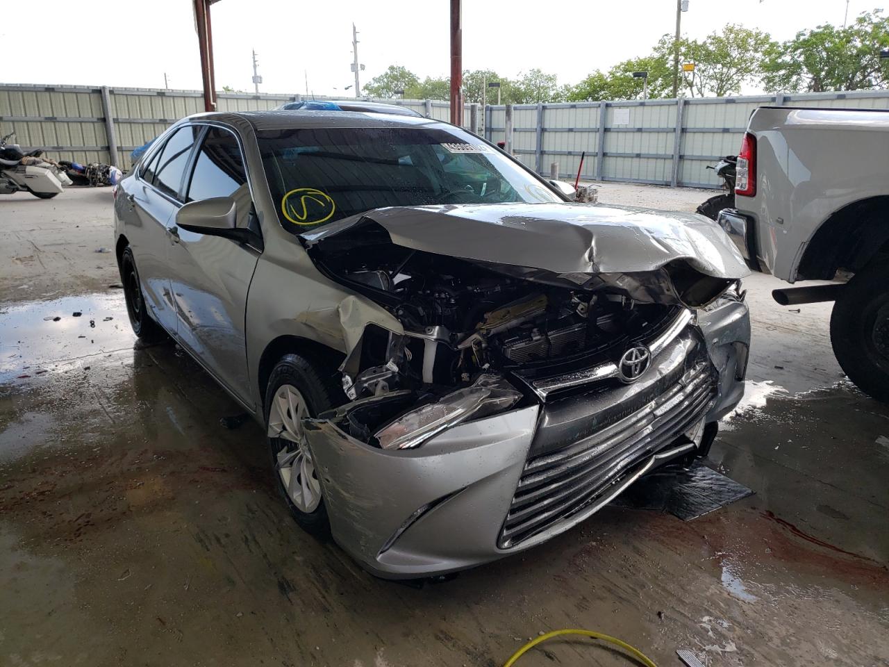 Photo 1 from auction – 2017 TOYOTA CAMRY LE with VIN 4T1BF1FKXHU315345