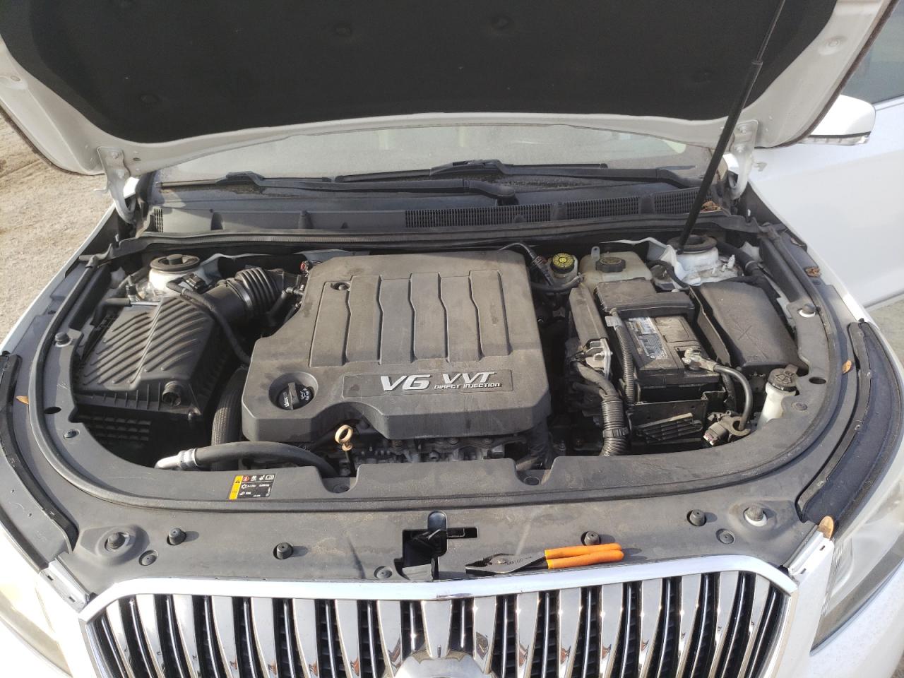 Photo 7 from auction – 2014 BUICK LACROSSE with VIN 1G4GB5G34EF222093