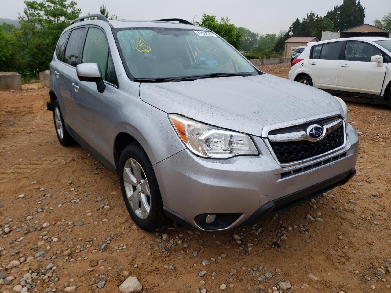 SUBARU FORESTER 2 2015 z numerem VIN JF2SJAHC8FH561150 - Zdjęcie z aukcji