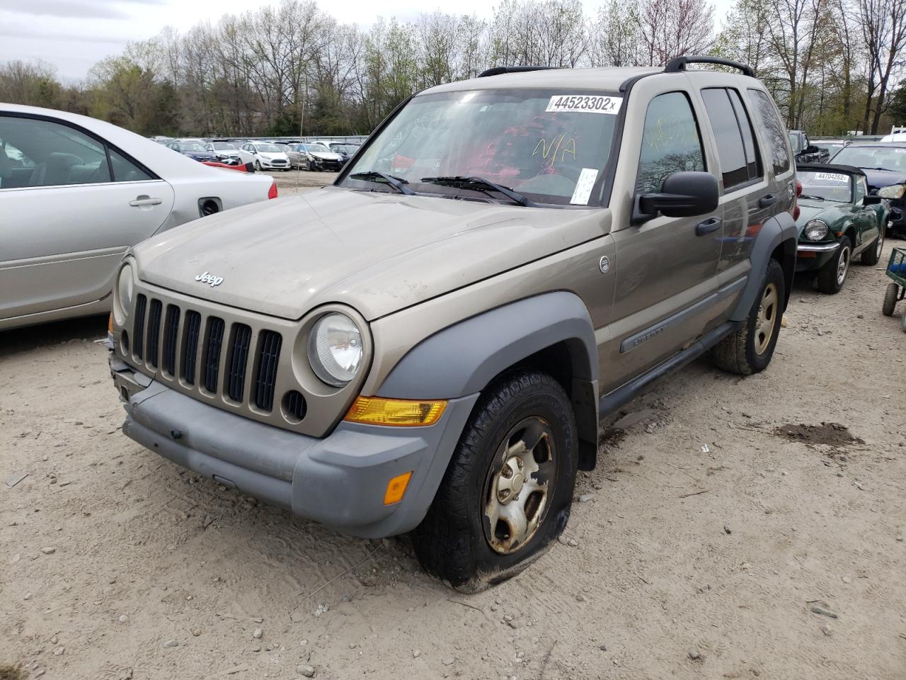 Photo 2 from auction – 2005 JEEP LIBERTY SP with VIN 1J4GL48K05W698188