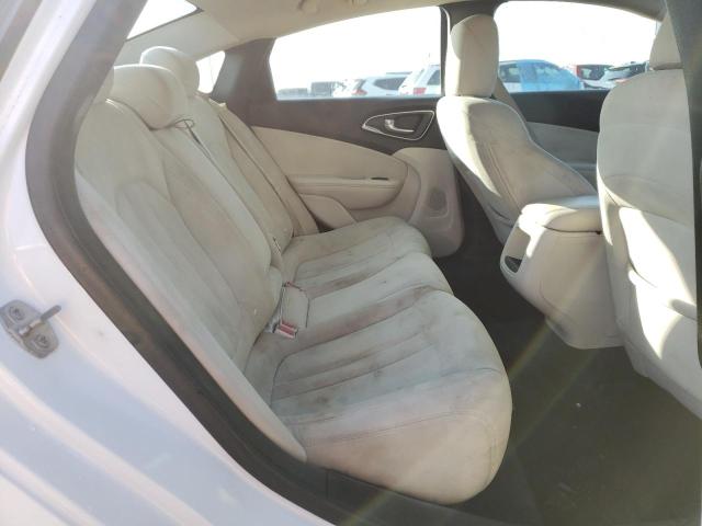 Photo 6 from auction – 2015 CHRYSLER 200 LIMITE with VIN 1C3CCCABXFN504416