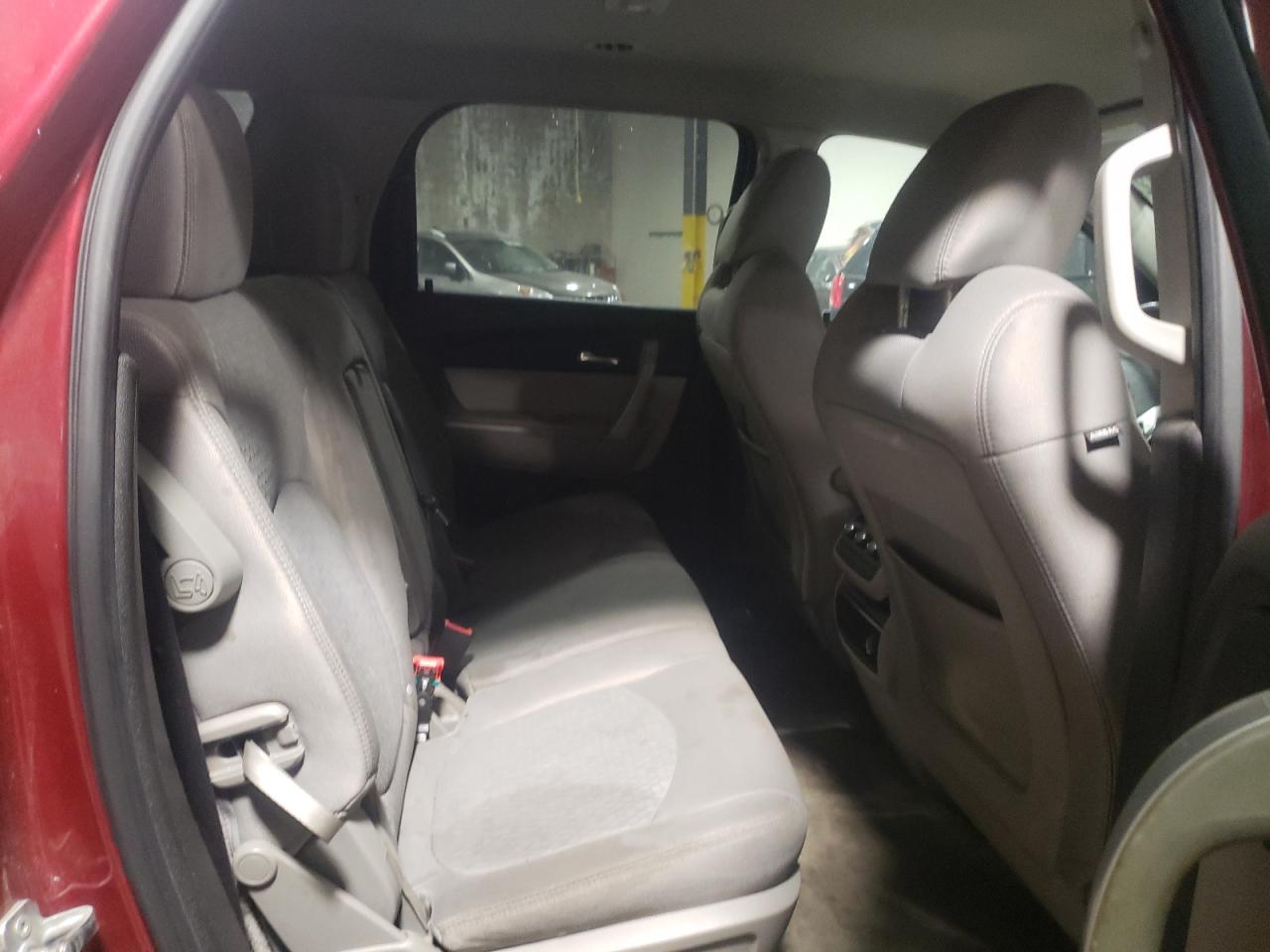 Photo 6 from auction – 2011 GMC ACADIA SLE with VIN 1GKKRNEDXBJ215412