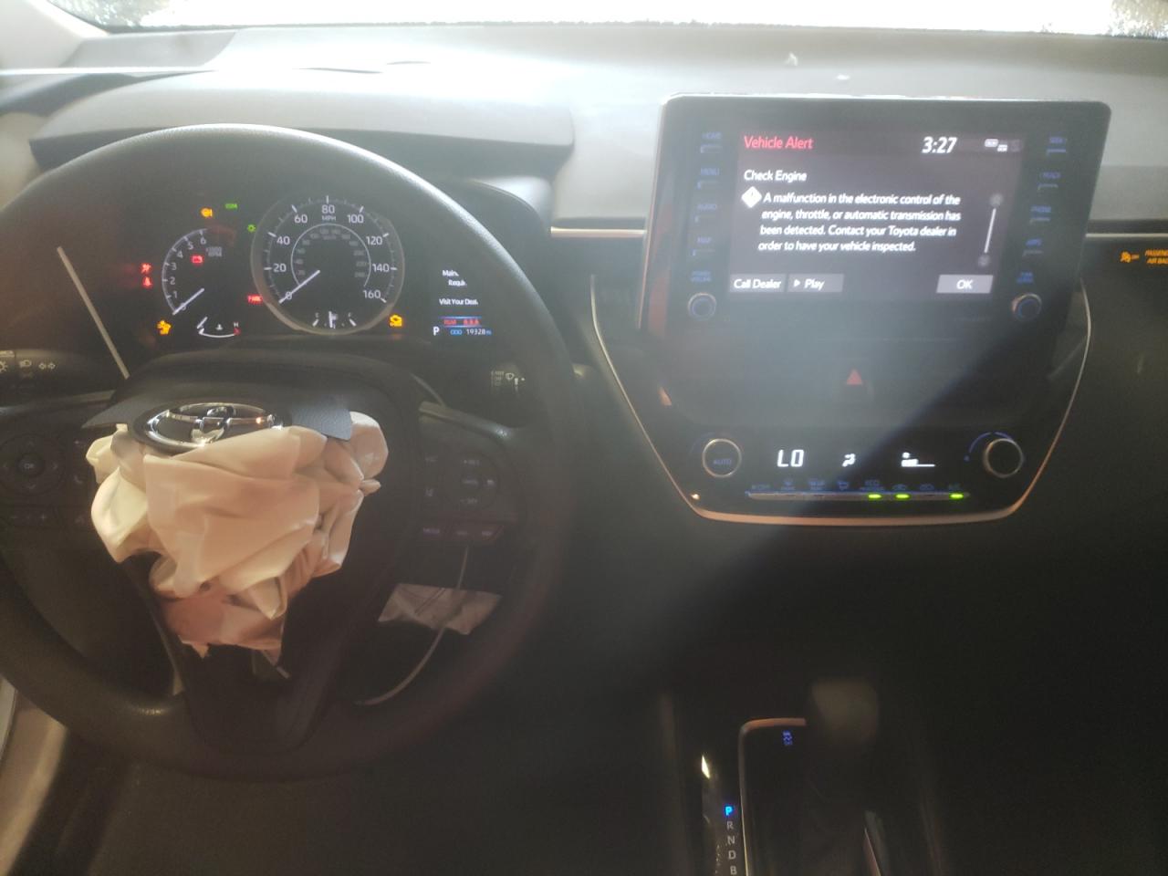 Photo 9 from auction – 2021 TOYOTA COROLLA LE with VIN 5YFVPMAE5MP268038