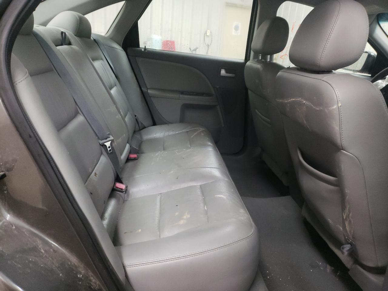 Photo 6 from auction – 2006 FORD FIVE HUNDR with VIN 1FAFP24176G181222