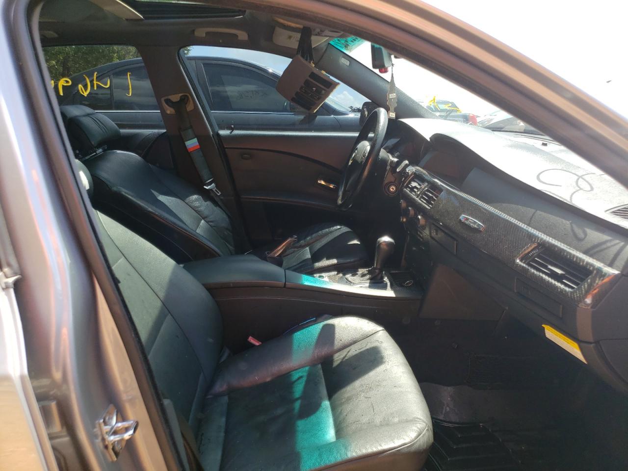 Photo 5 from auction – 2004 BMW 545 I with VIN WBANB33584B109385