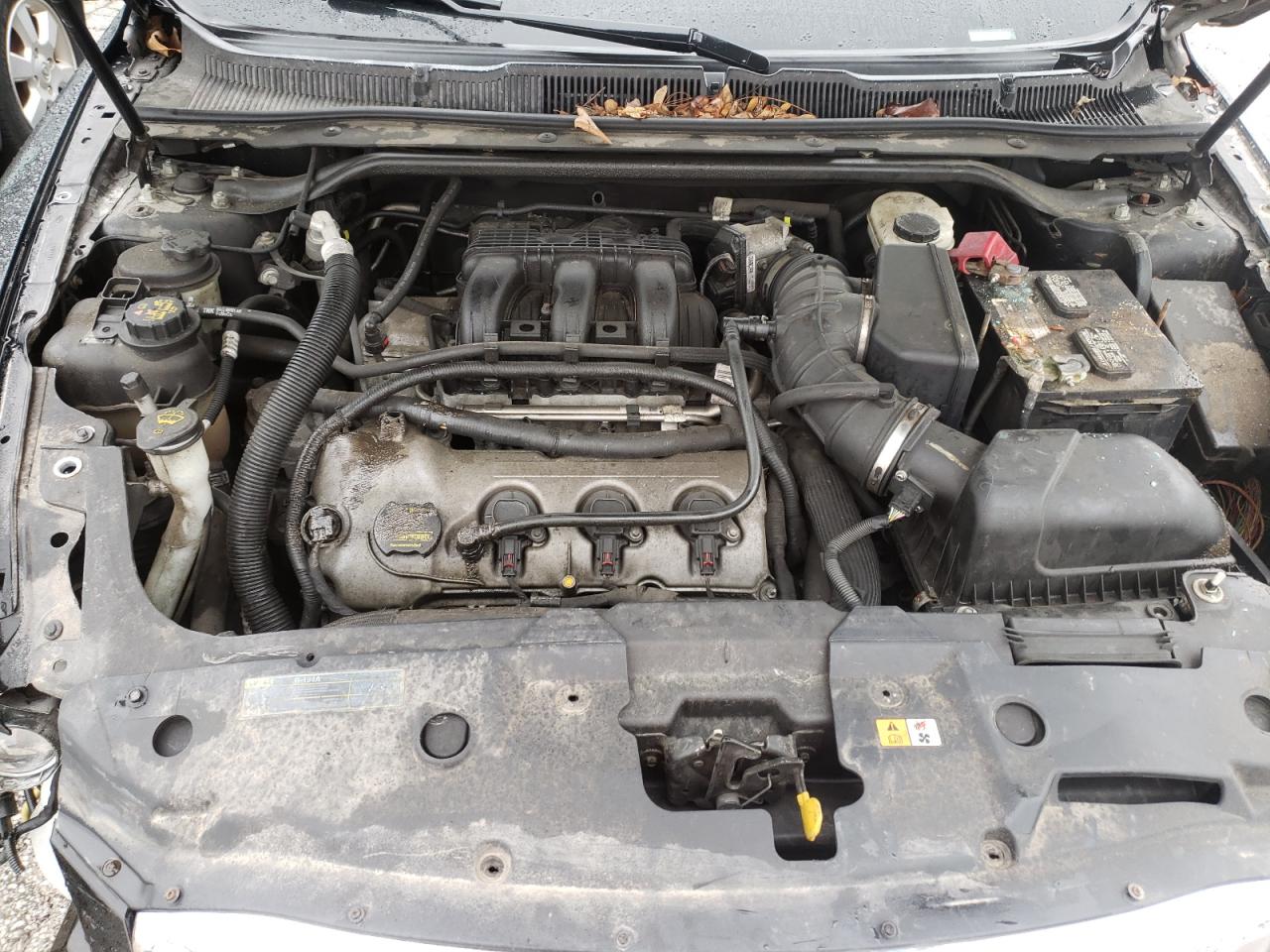 Photo 7 from auction – 2011 FORD TAURUS LIM with VIN 1FAHP2JW6BG188231