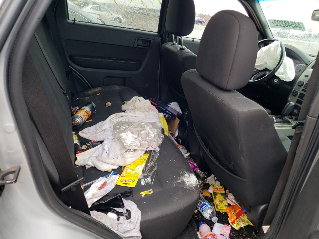 صورة رقم 6 من المزاد - 2012 FORD ESCAPE XLT مع VIN 1FMCU0DG4CKA99869