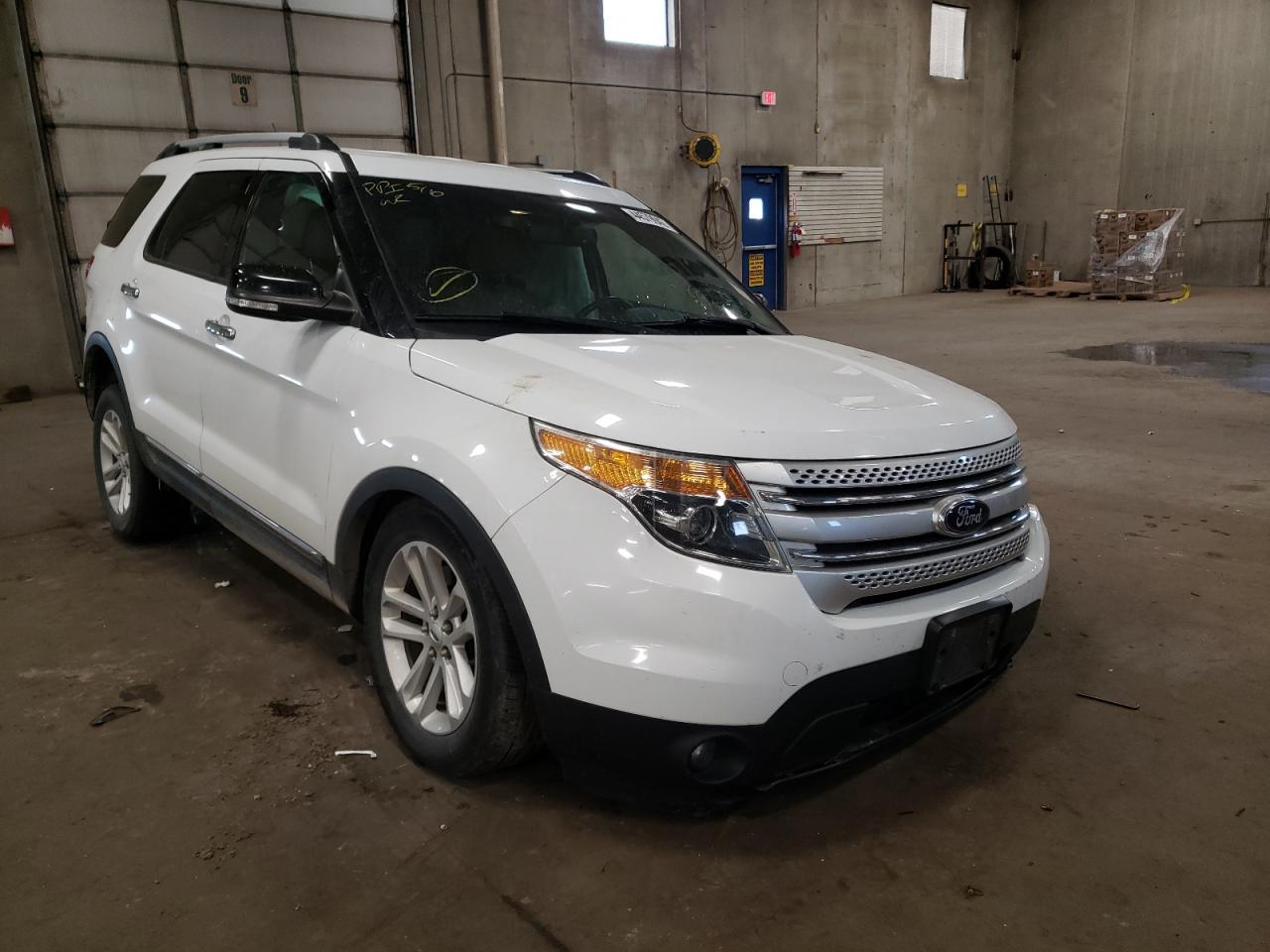 FORD EXPLORER X 2015 with VIN 1FM5K8D81FGA93329 - Photo from auction