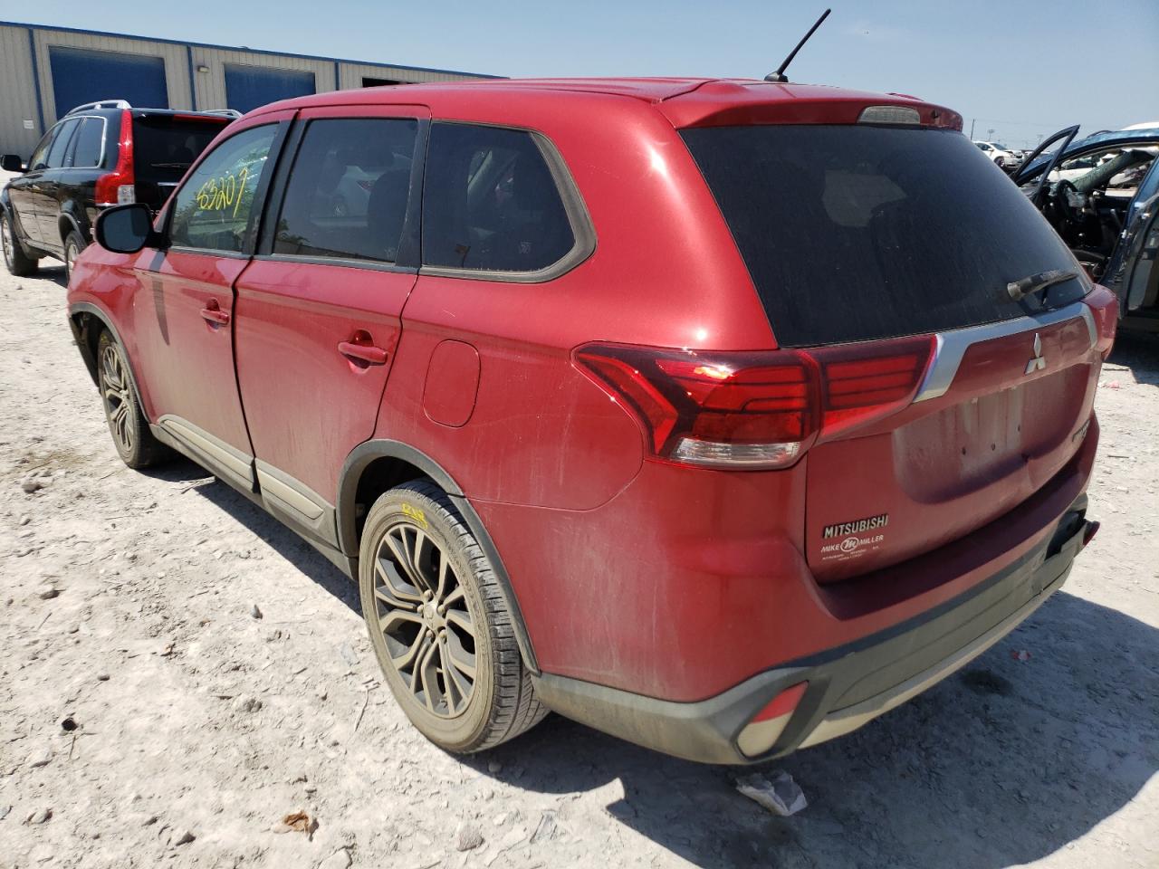 Photo 13 from auction – 2016 MITSUBISHI OUTLANDER with VIN JA4AD3A39GZ006365