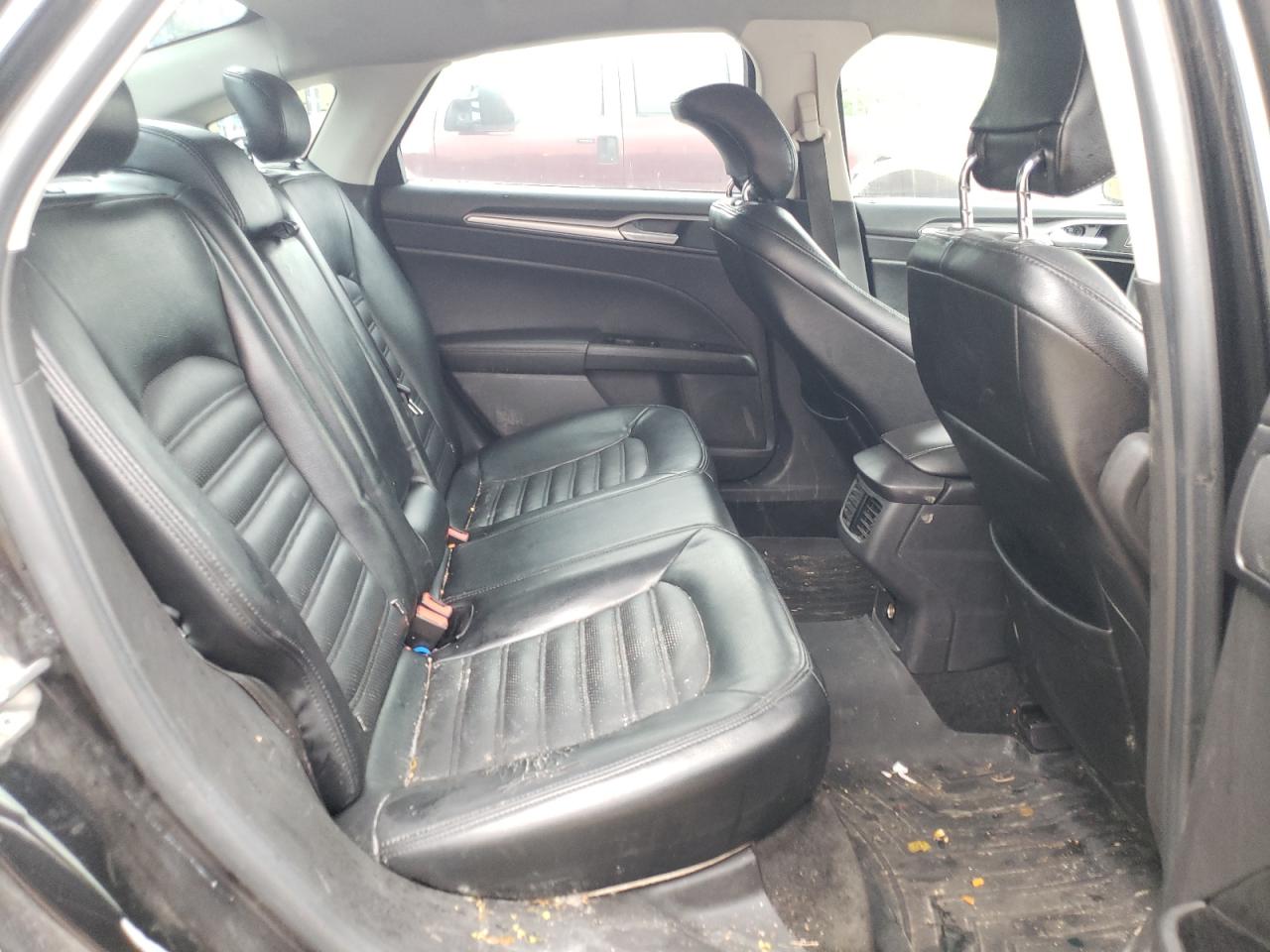 Photo 6 from auction – 2013 FORD FUSION SE with VIN 3FA6P0HR3DR321017