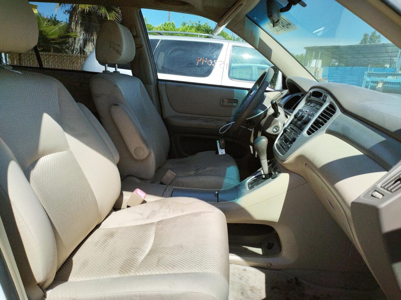 Photo 5 from auction – 2007 TOYOTA HIGHLANDER with VIN JTEEP21A070212293