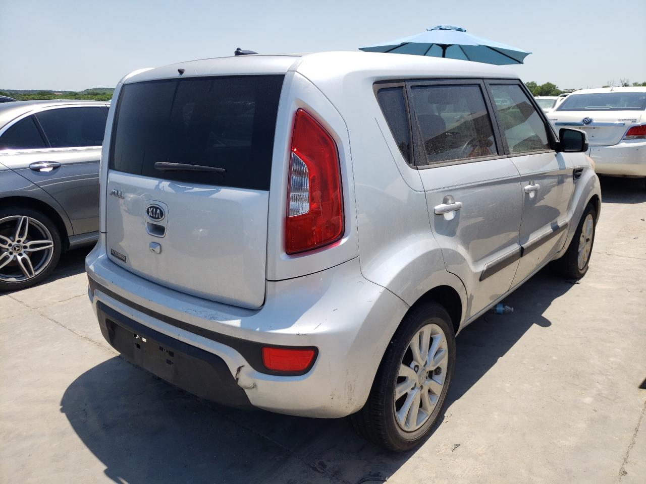 Снимка 4 от търг – 2012 KIA SOUL + с VIN KNDJT2A6XC7361273