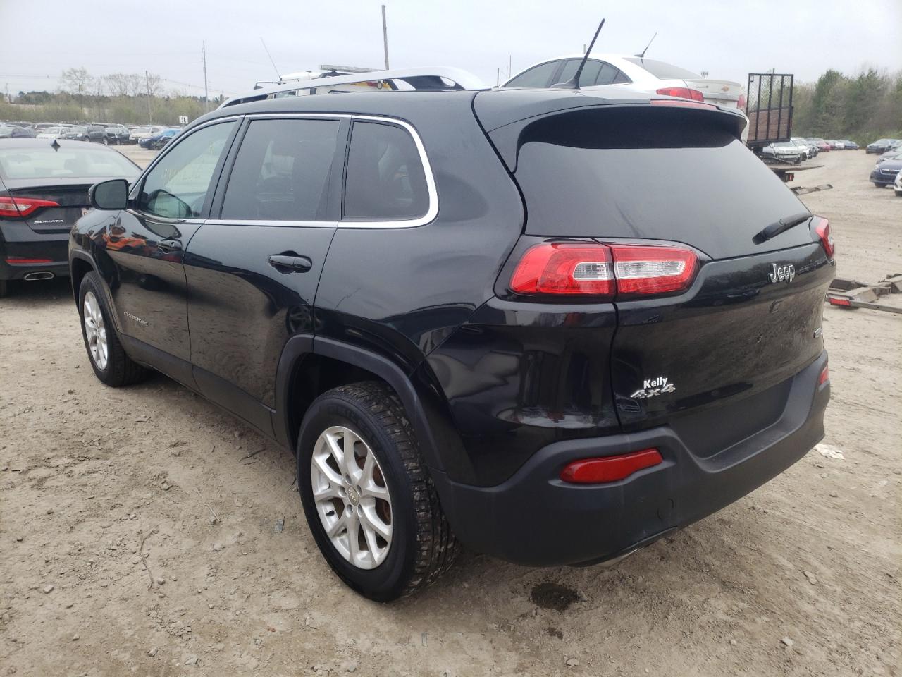 Photo 3 from auction – 2015 JEEP CHEROKEE L with VIN 1C4PJMCS9FW594741