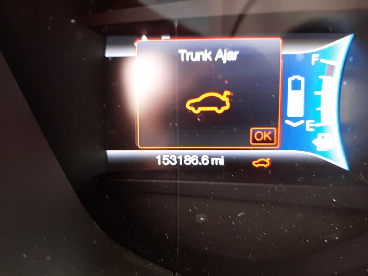 Photo 8 from auction – 2014 FORD FUSION SE with VIN 3FA6P0LU1ER183877