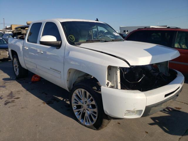 CHEVROLET SILVERADO 2011 with VIN 3GCPCTE04BG279094 - Photo from auction