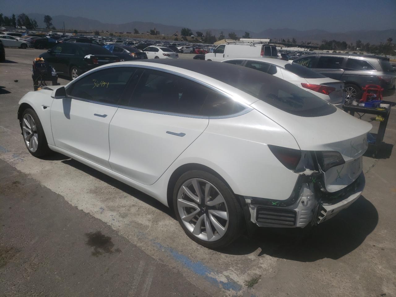 Photo 3 from auction – 2018 TESLA MODEL 3 with VIN 5YJ3E1EA1JF025076