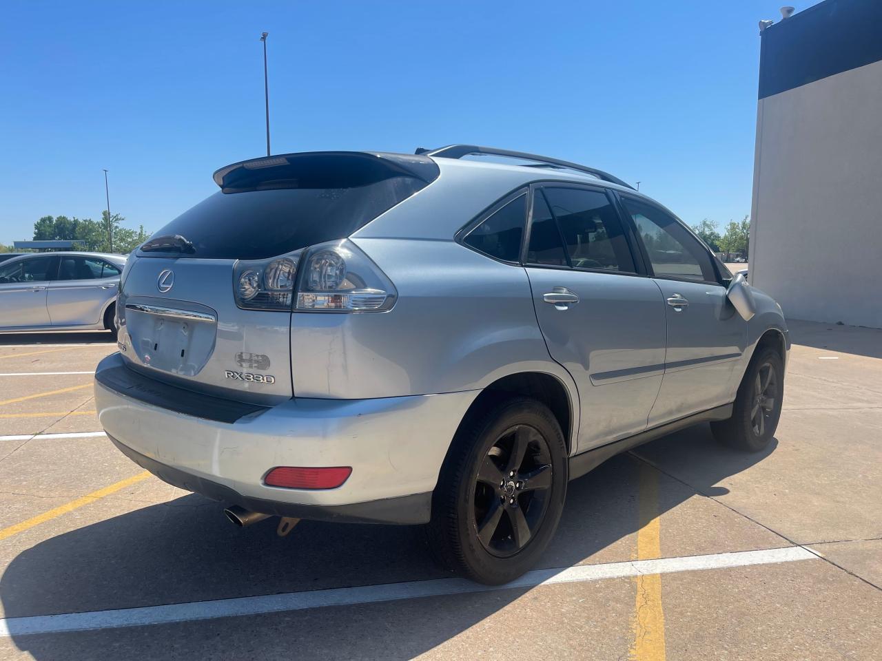 Photo 4 from auction – 2004 LEXUS RX 330 with VIN JTJGA31U340010880