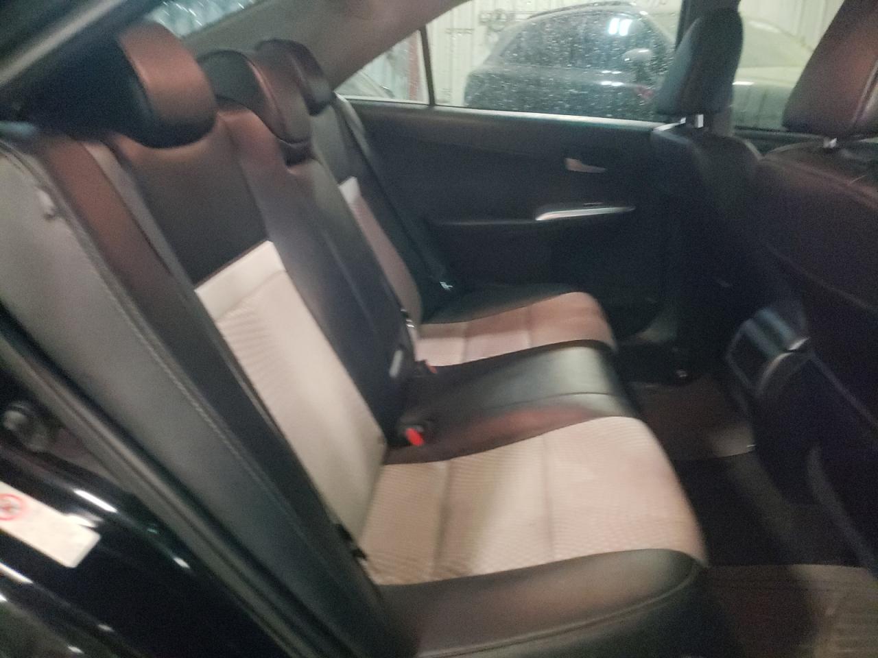 Photo 6 from auction – 2012 TOYOTA CAMRY SE with VIN 4T1BK1FK7CU522263