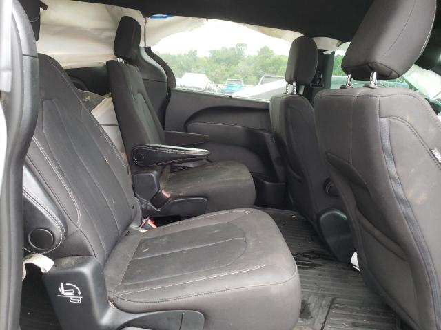 Photo 6 from auction – 2019 CHRYSLER PACIFICA T with VIN 2C4RC1FG4KR751698