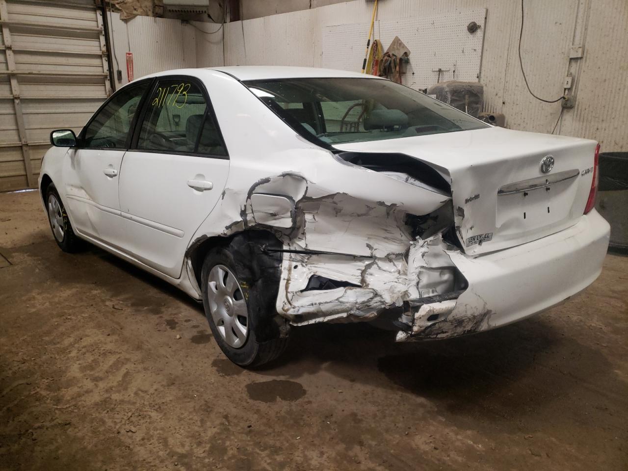 Photo 3 from auction – 2004 TOYOTA CAMRY LE with VIN 4T1BE32K14U320397
