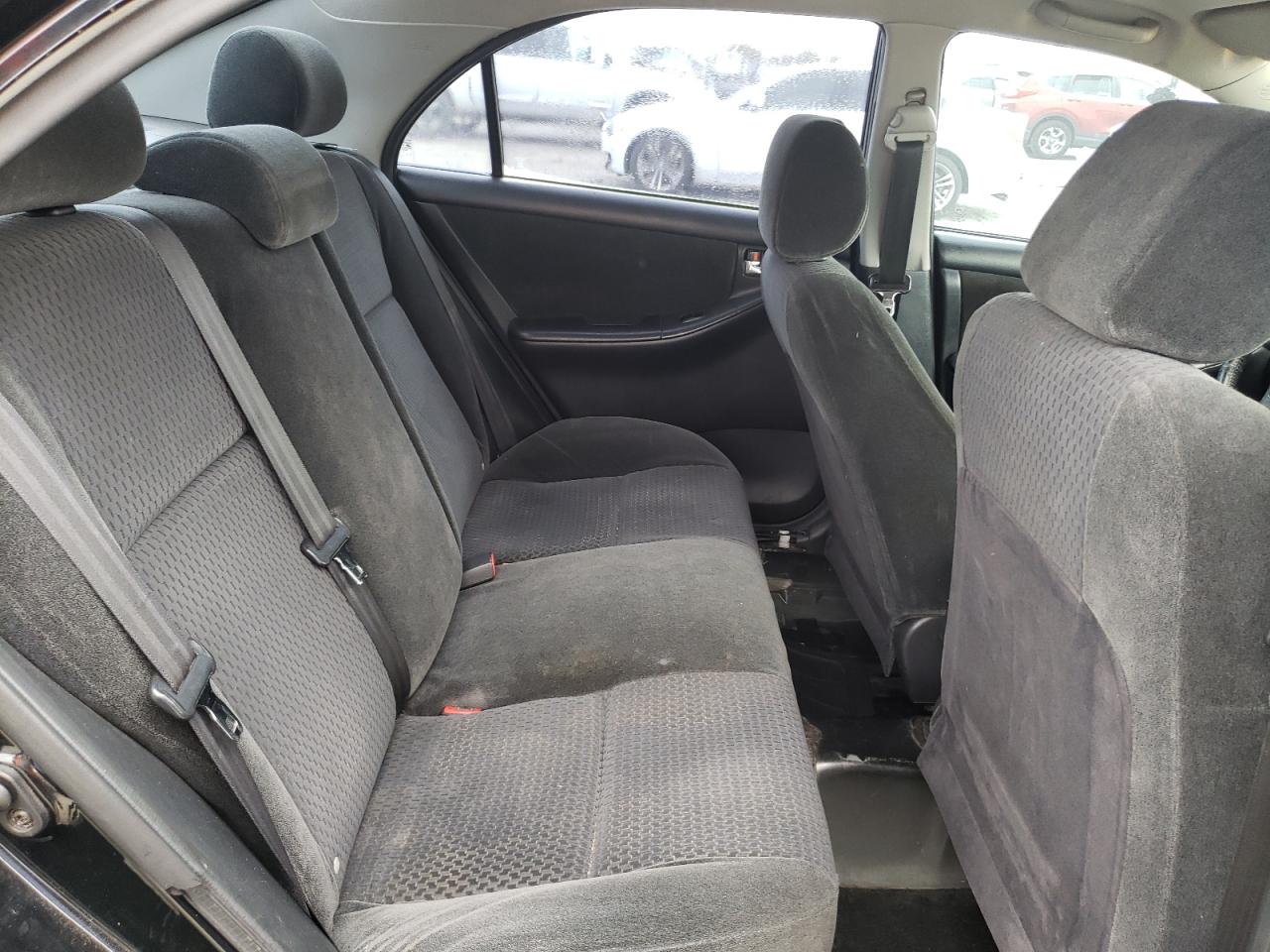 Photo 6 from auction – 2005 TOYOTA COROLLA CE with VIN 1NXBR30E45Z498579