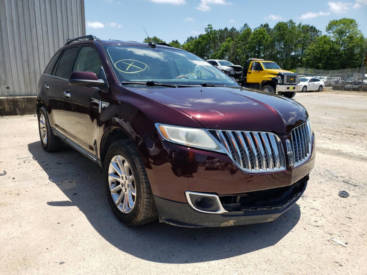 LINCOLN MKX 2011 with VIN 2LMDJ6JK9BBJ24044 - Photo from auction