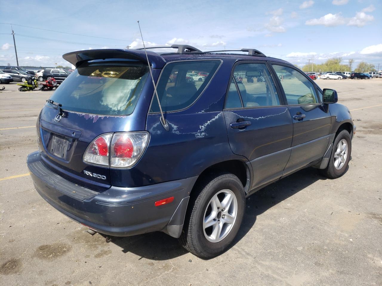 Photo 4 from auction – 2001 LEXUS RX 300 with VIN JTJGF10U910088891
