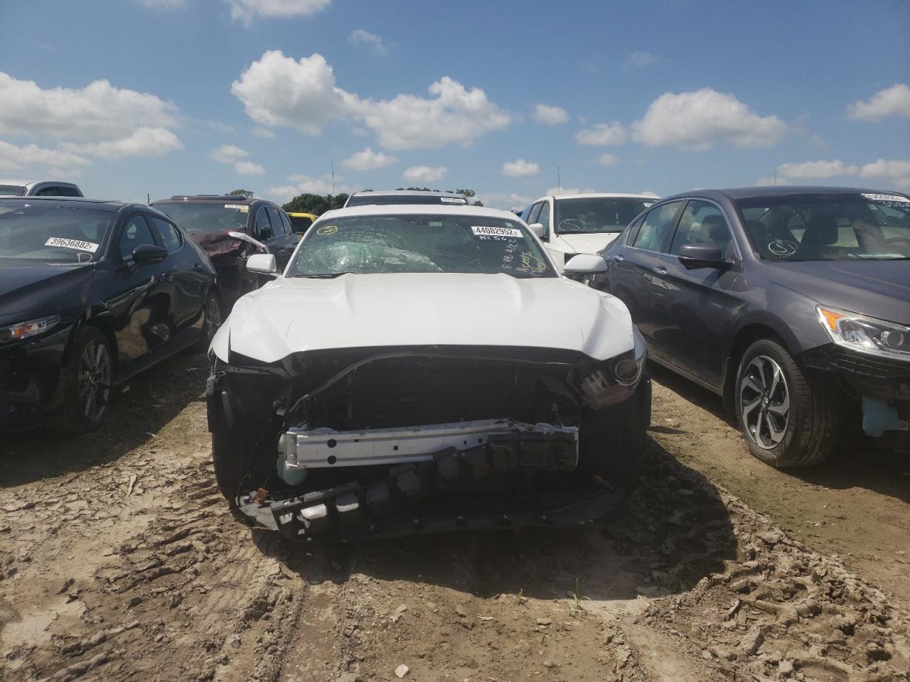 Photo 9 from auction – 2015 FORD MUSTANG with VIN 1FA6P8AM3F5406829