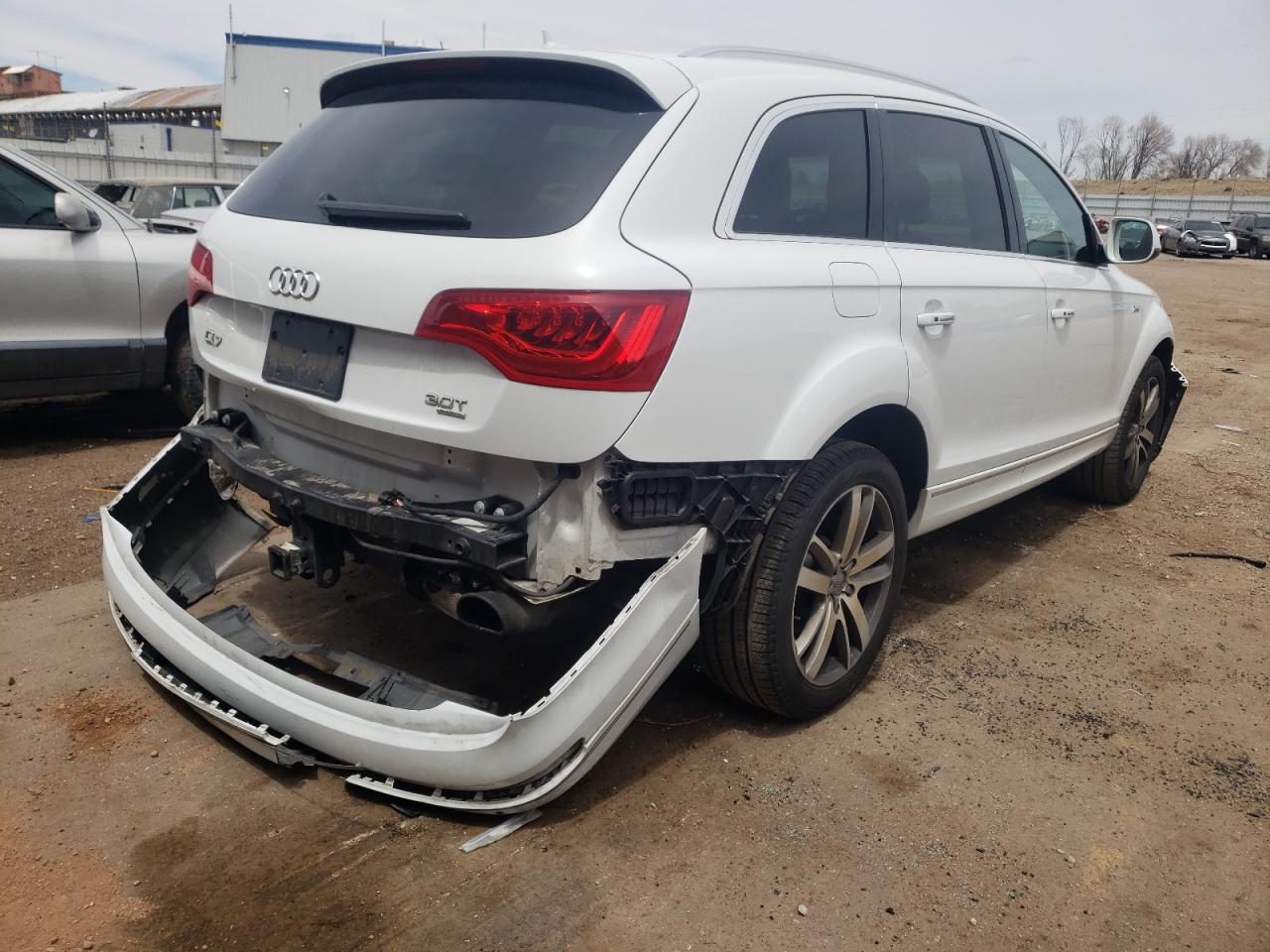 Photo 4 from auction – 2015 AUDI Q7 PREMIUM with VIN WA1LGAFE9FD021054