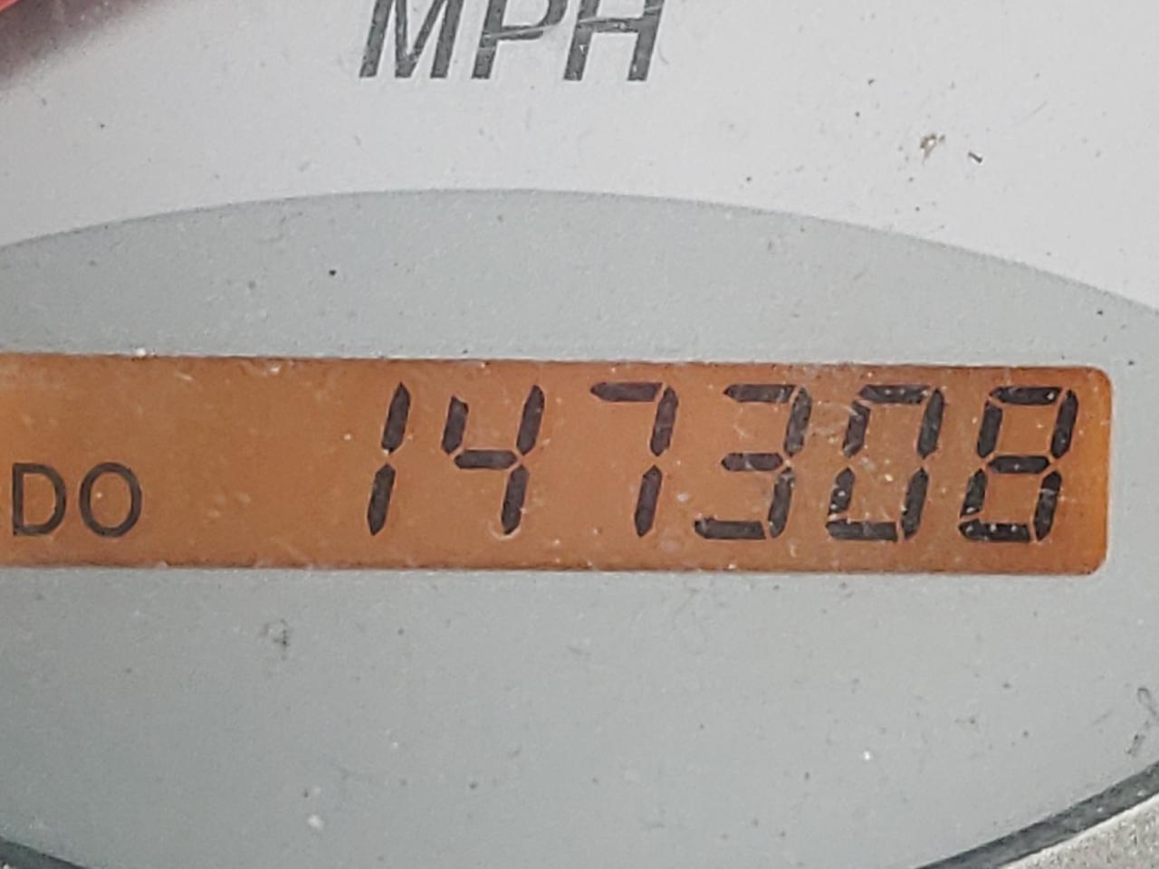 Photo 8 from auction – 2005 TOYOTA RAV4 with VIN JTEHD20V750043834