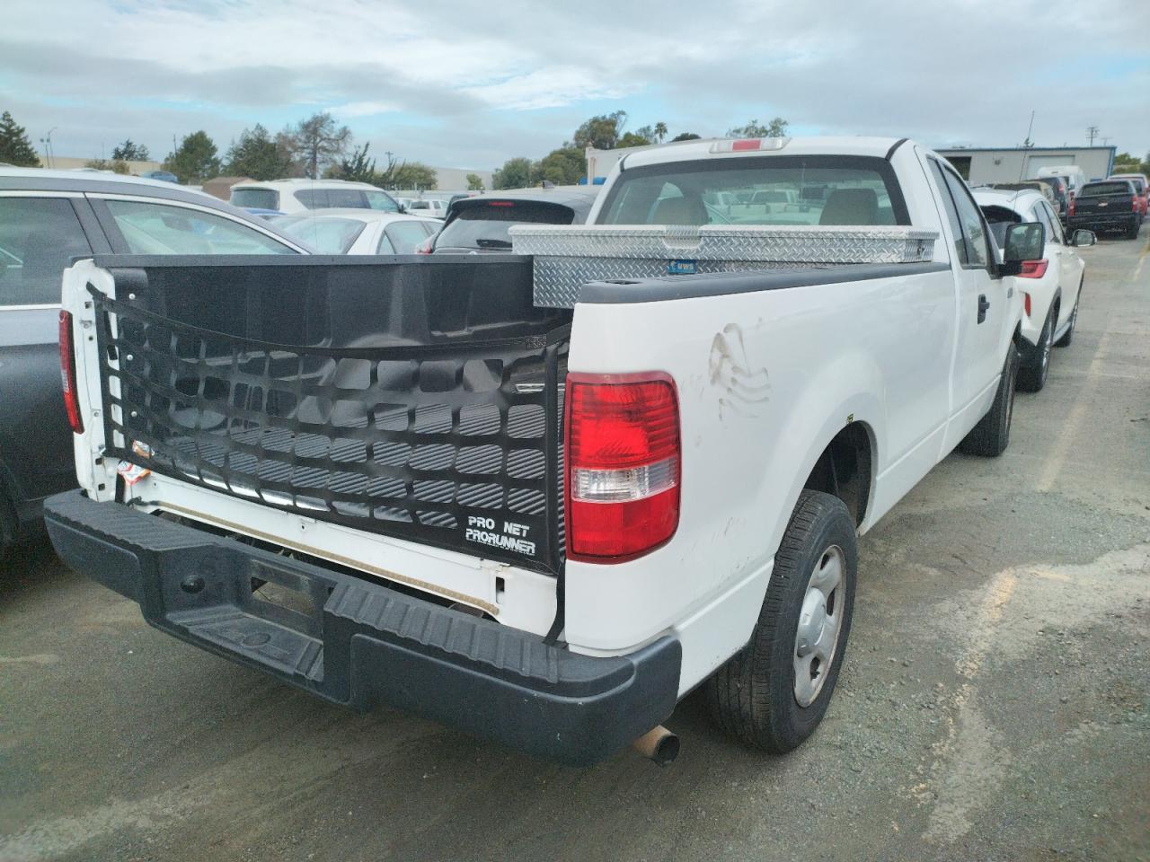 Photo 4 from auction – 2008 FORD F150 with VIN 1FTRF122X8KB69923