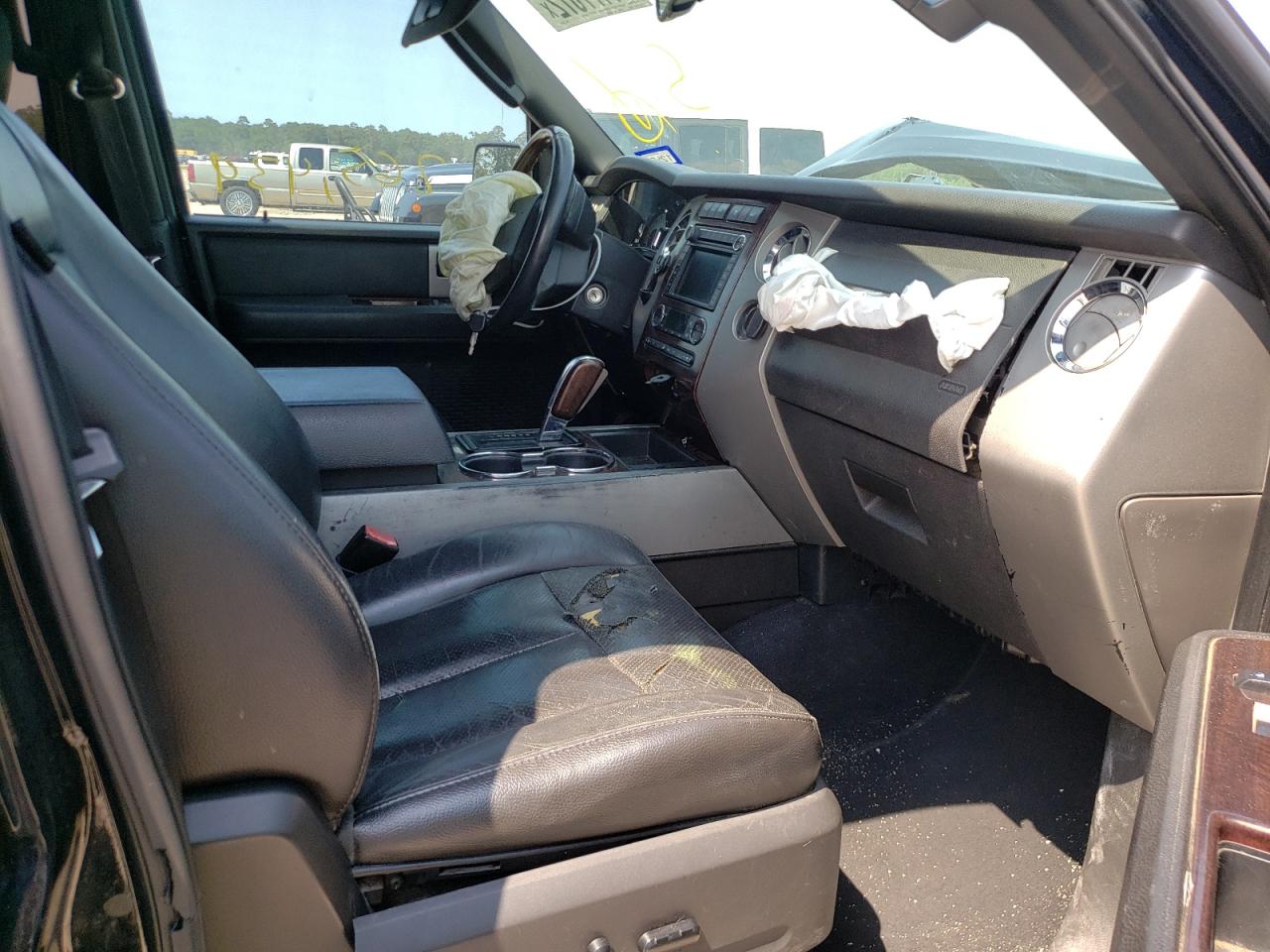 Photo 5 from auction – 2008 FORD EXPEDITION with VIN 1FMFK19548LA74763
