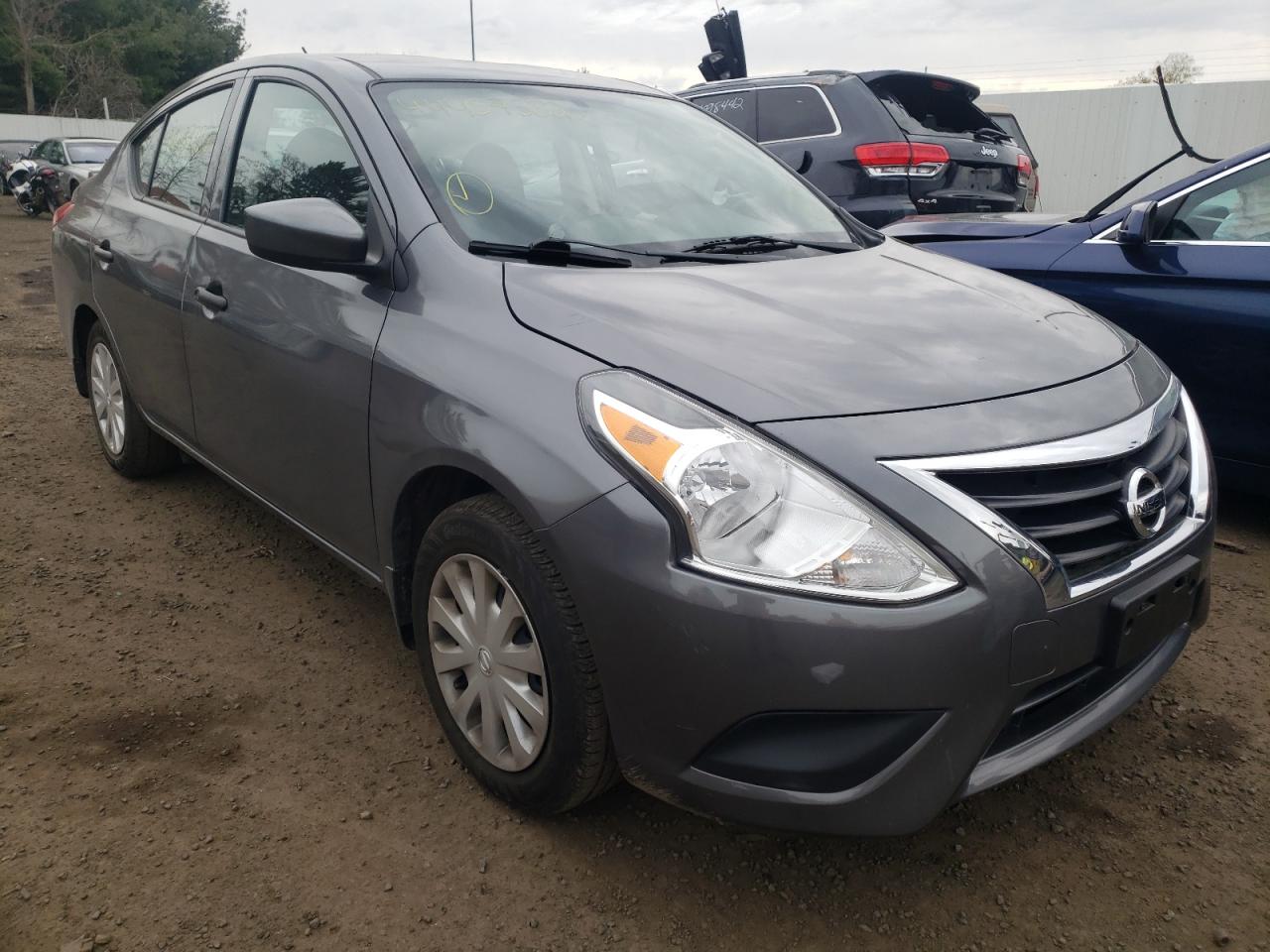 NISSAN VERSA S 2017 with VIN 3N1CN7AP9HL898019 - Photo from auction