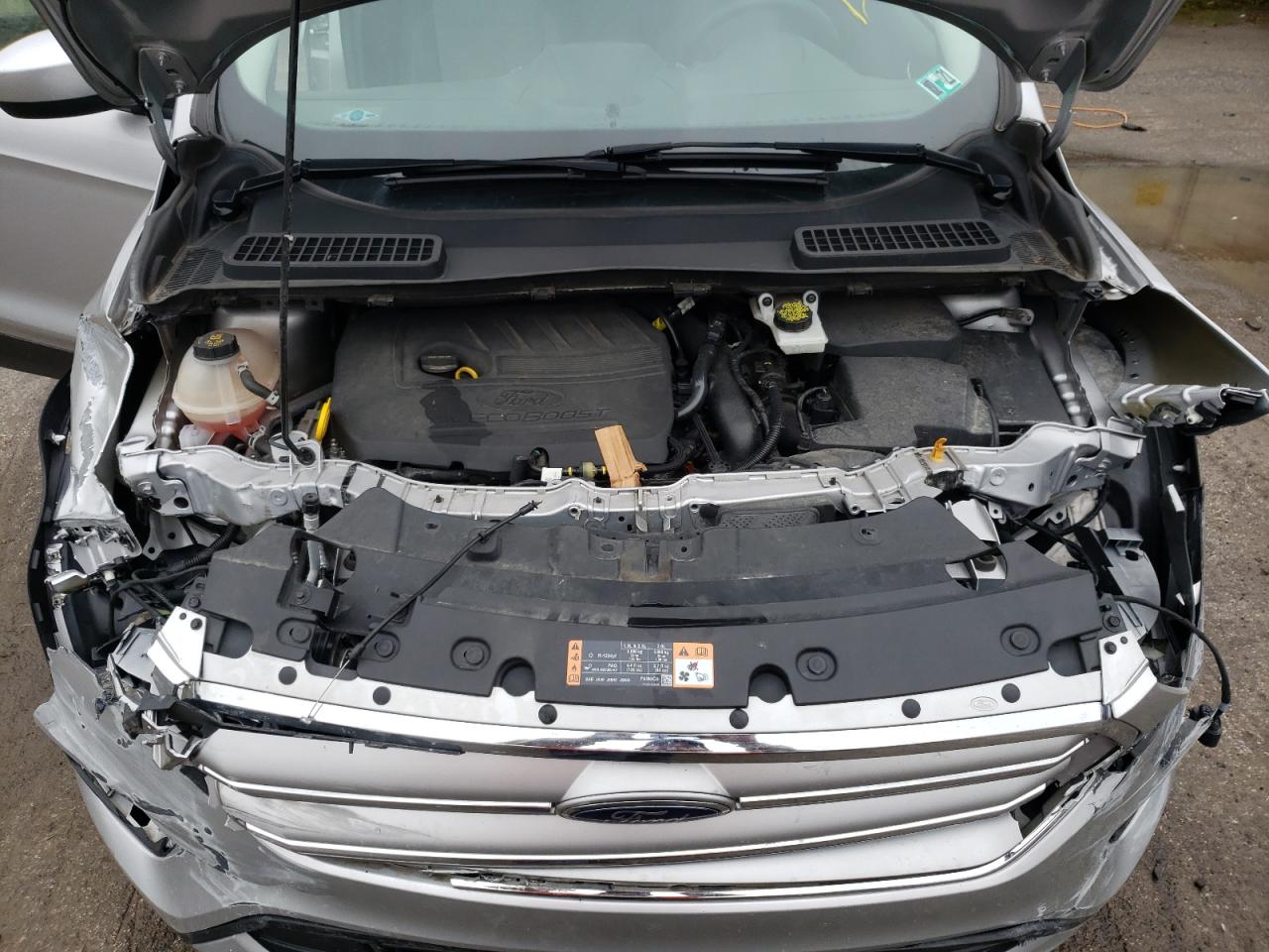 Photo 7 from auction – 2017 FORD ESCAPE SE with VIN 1FMCU9GD4HUC46239