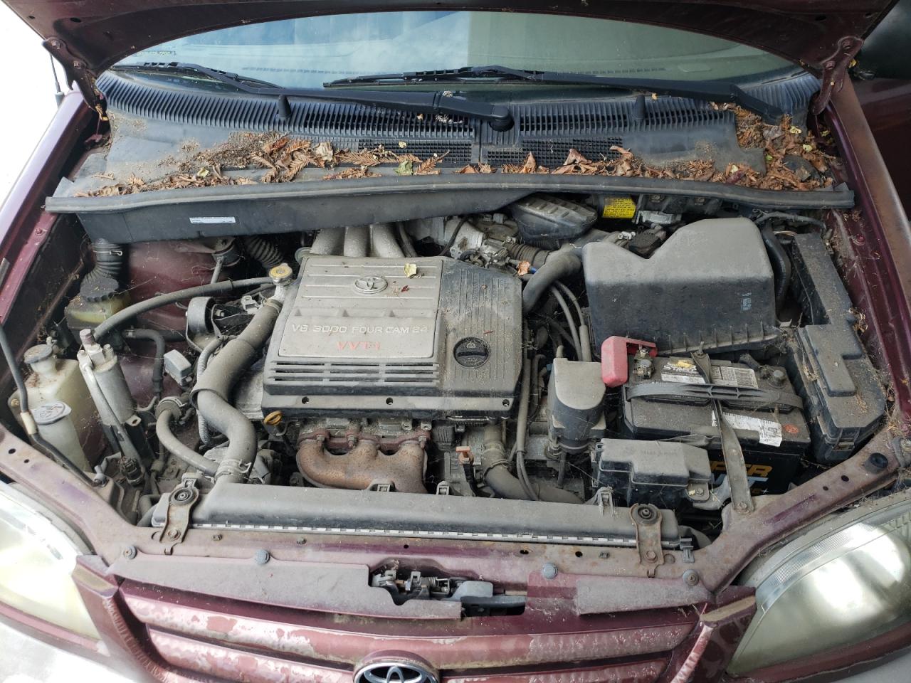 Photo 7 from auction – 2002 TOYOTA SIENNA with VIN 4T3ZF13C13U514473