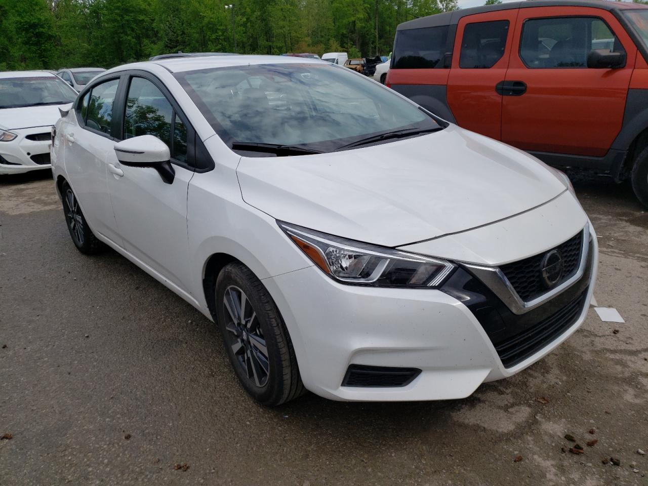 NISSAN VERSA SV 2021 with VIN 3N1CN8EV8ML886632 - Photo from auction