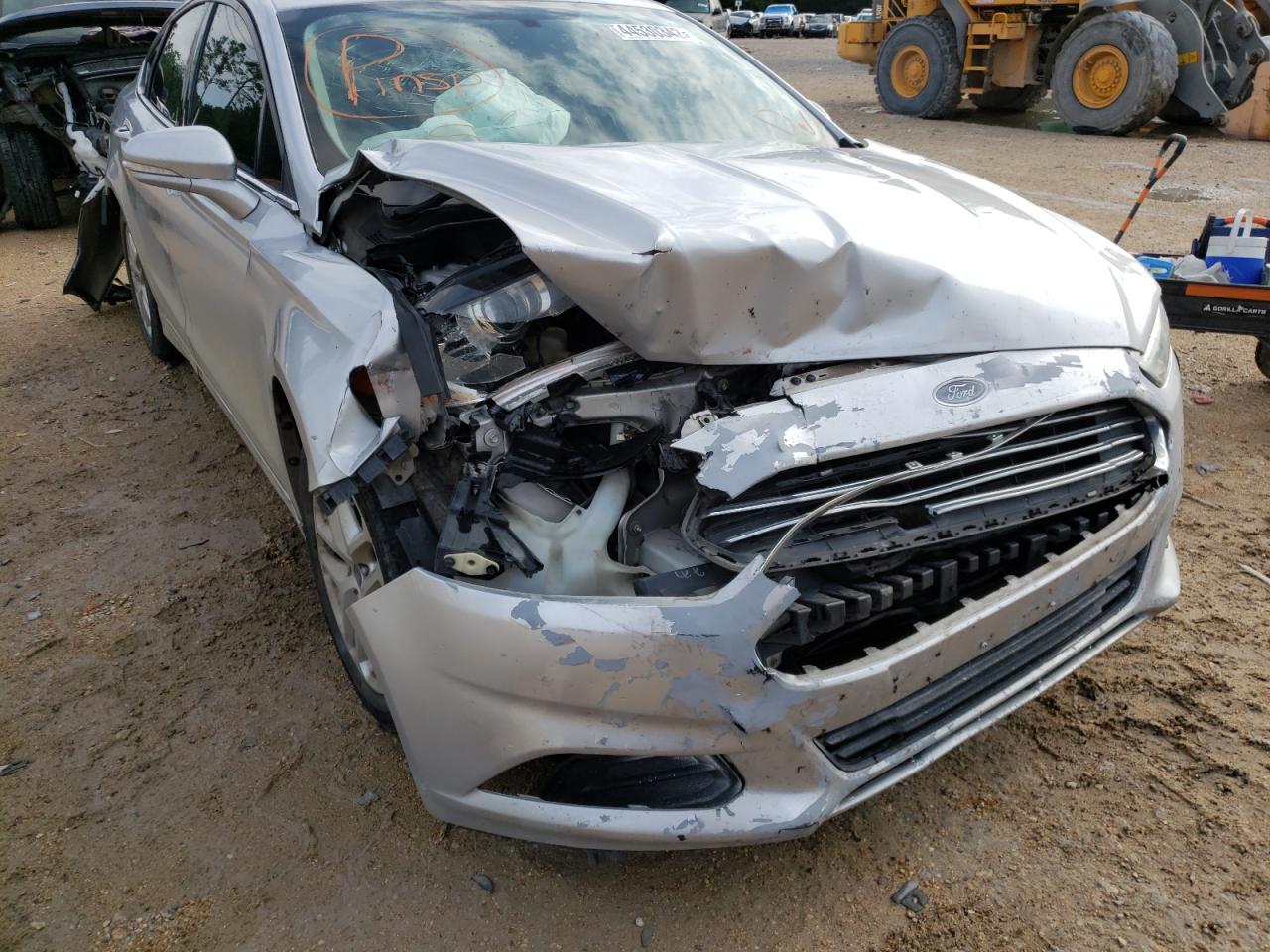 Photo 9 from auction – 2014 FORD FUSION SE with VIN 3FA6P0HDXER332098