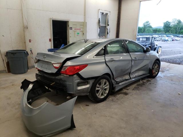 Photo 4 from auction – 2012 HYUNDAI SONATA GLS with VIN 5NPEB4AC5CH424524