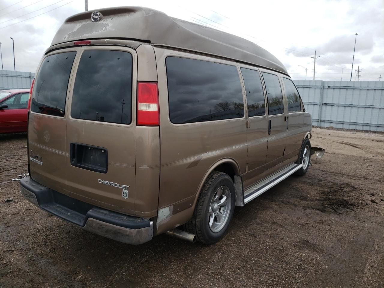 Photo 4 from auction – 2003 CHEVROLET EXPRESS G1 with VIN 1GBFG15T831233254