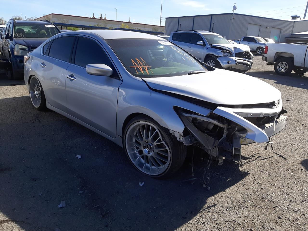 NISSAN ALTIMA 2.5 2015 with VIN 1N4AL3AP8FN330950 - Photo from auction