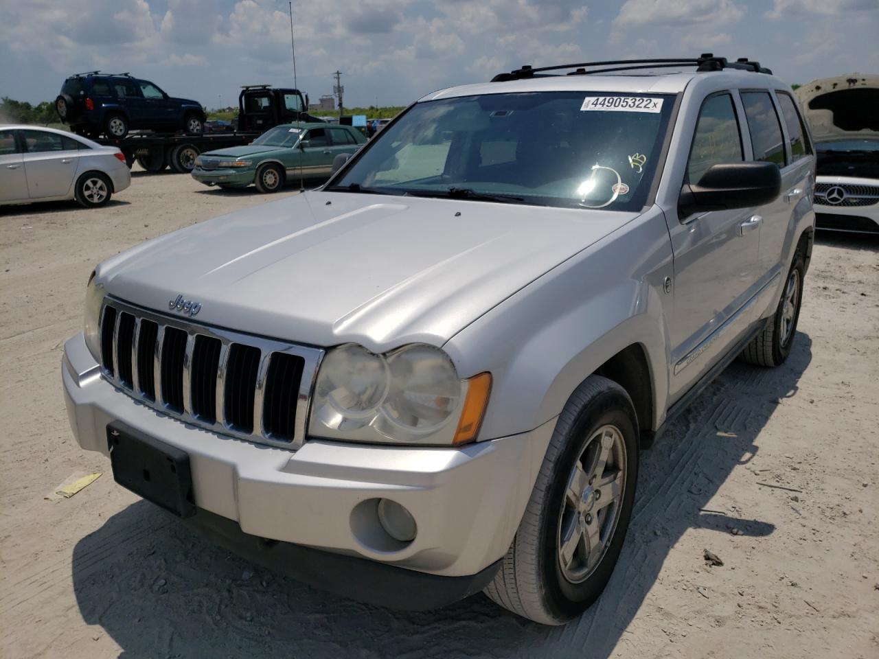Photo 2 from auction – 2005 JEEP GRAND CHER with VIN 1J4HR58225C709072
