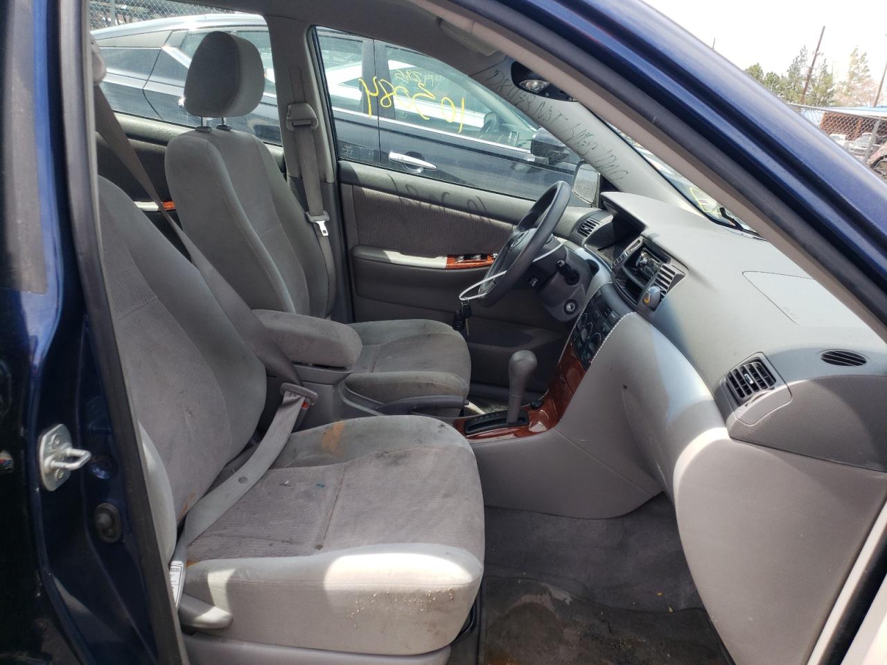 Photo 5 from auction – 2007 TOYOTA COROLLA CE with VIN JTDBR32E170134101