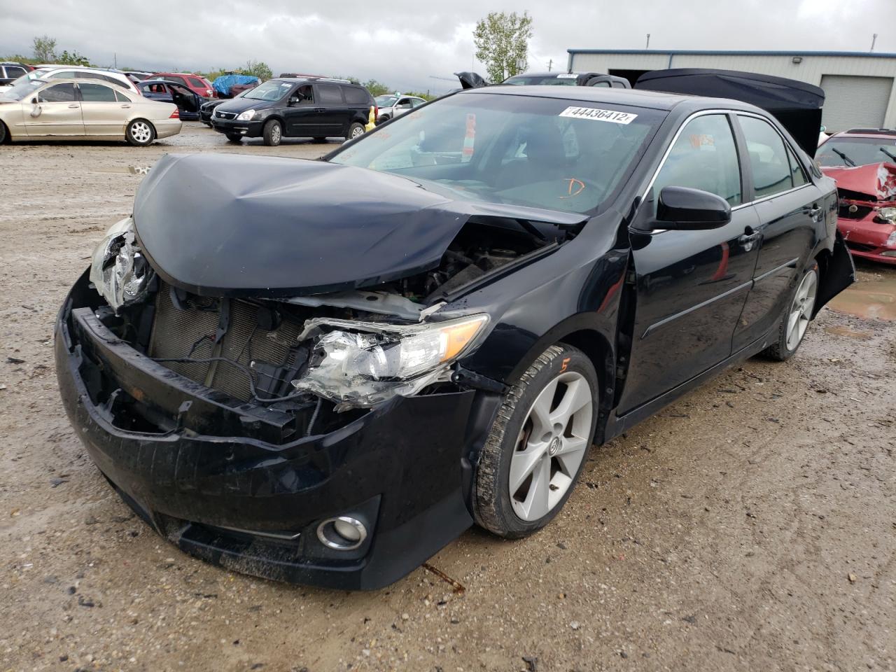 Photo 2 from auction – 2014 TOYOTA CAMRY L with VIN 4T1BF1FK9EU735819